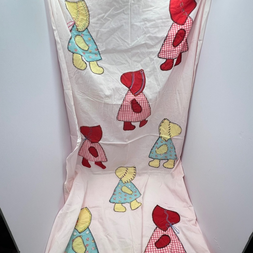 Handmade Sunbonnet Sue Applique Panel 59x35 Vintage Quilting Sewing Pink Yellow